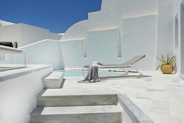 هتل Avista Suites