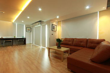 Big Tree Residence