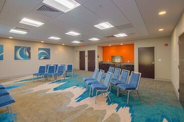 فندق Hampton Inn Crestview South  I10
