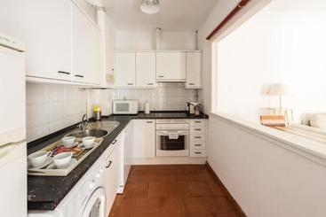 Apartamentos Madrid Centro B