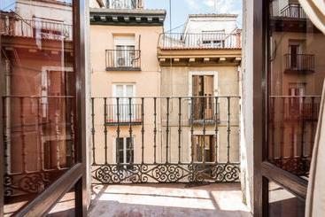 Apartamentos Madrid Centro B