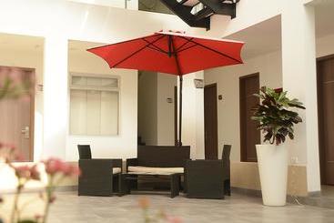 هتل Mio Boutique
