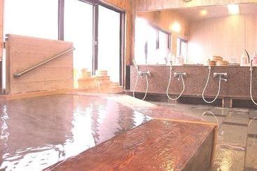 هتل Oshuku Onsen Kagasuke
