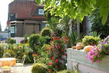هتل Haus Thon