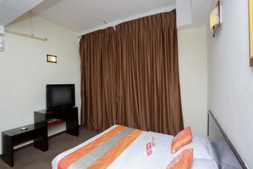هتل Oyo Rooms Pandan Uptown