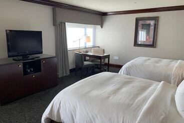 هتل The Towers At Kahler Grand