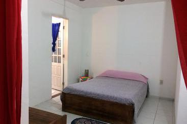 هاستل Casa Jasmin