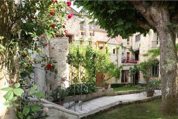 مبيت وإفطار Chambres D'hôtes La Closerie Des Trois Marottes