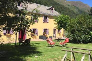 호텔 Gite Auberge Les Cascades