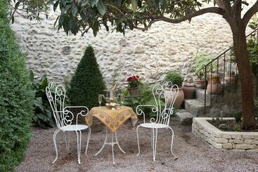 Bed and Breakfast La Maison Du Peintre En Provence