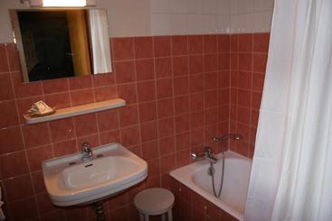 هتل Hôtel Le Monte Pente