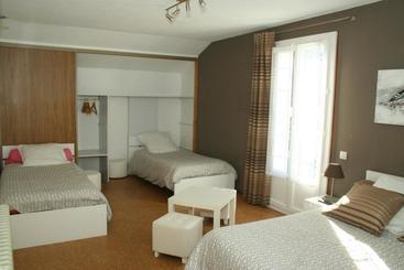 هتل Hôtel Les Castets D'ayré