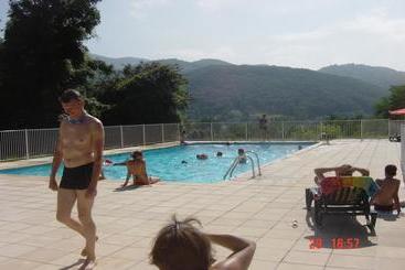 هتل Les Chambres Et Studios Camping Parc De Paletès