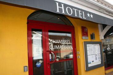 هتل Hôtel Les Italiens