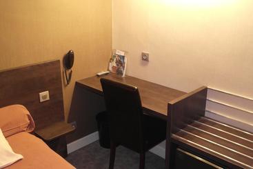 هتل Restaurant Des Lys