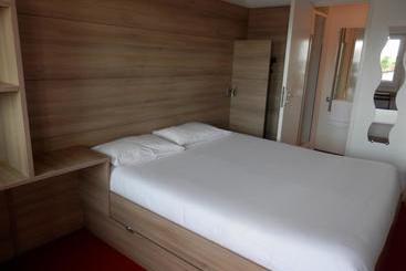Everhotel De Tarbes Ibos