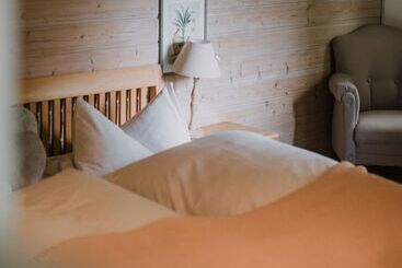 هتل Gästehaus Richter