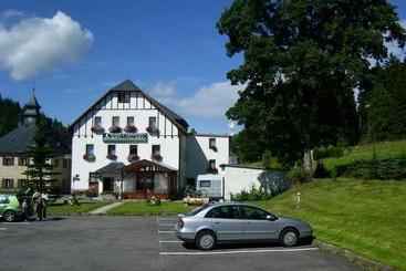 هتل Frühstückspension Schlösselmühle