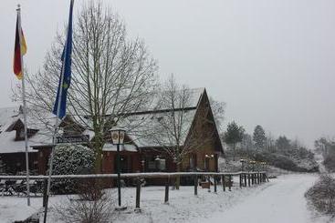 هتل Waldhaus Lahnstein
