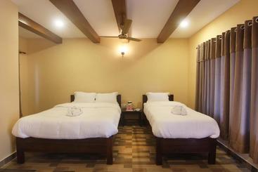 Chitwan Tiger Camp