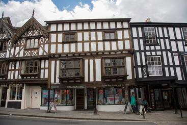 تختخواب و صبحانه The Town House Ludlow