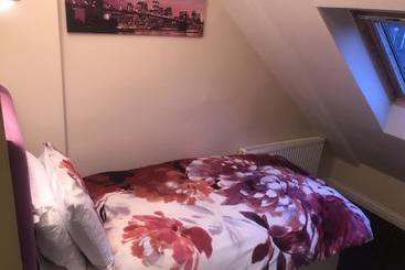 North Bridge Street B&b