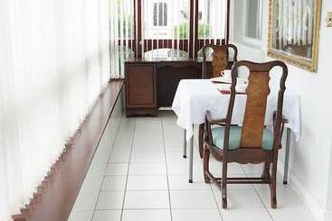 Pennyburn B&b
