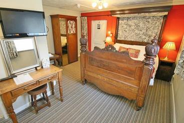 تختخواب و صبحانه Calcutts House