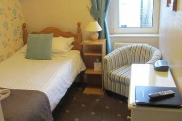 Hillside Bed & Breakfast
