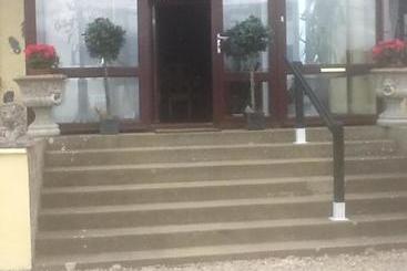 تختخواب و صبحانه Room Only At Wetherby Nairn