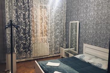هاستل Eka Guest House
