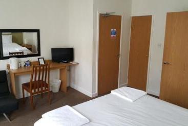 هاستل Snooze Guest House