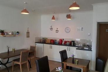 هاستل Snooze Guest House