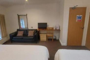 هاستل Snooze Guest House