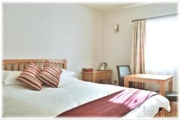 تختخواب و صبحانه Orchard Cottage