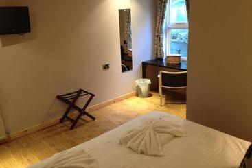 هتل Auld Mill House