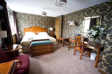 Knock Castle Hotel & Spa