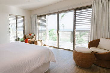 Naisoso Island Resort Villas