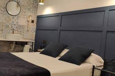 هاستل Rooms Los Montes