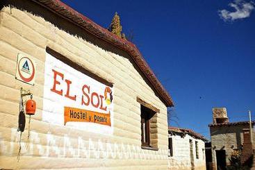 El Sol Hostel De Humahuaca