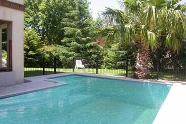 هتل Las Araucarias