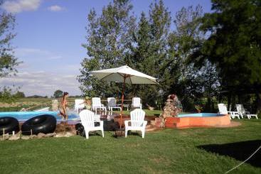 هتل Posada De Campo Mamúll Mapú
