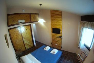 استراحتگاه La Vicuñita Hotel & Cabañas