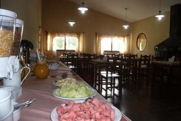 استراحتگاه La Vicuñita Hotel & Cabañas