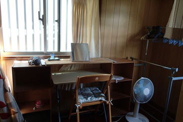 Okinawa Guest House Fushinuyauchi  Hostel