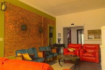هاستل Rosario Global House