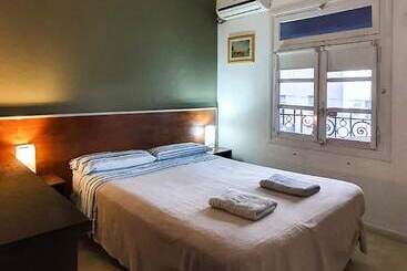 Hostel Carlos Gardel