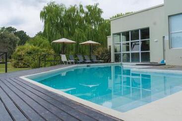 فندق Brisas Serranas