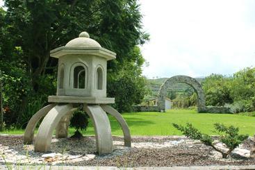 هتل Hosteria Cananvalle
