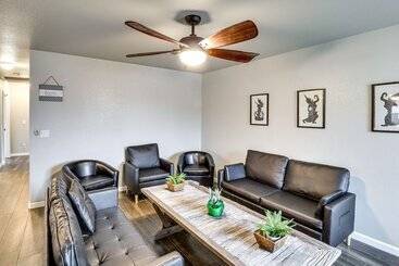 بيت ريفى Snowbird Arizona Retreat W/ Fire Pit!